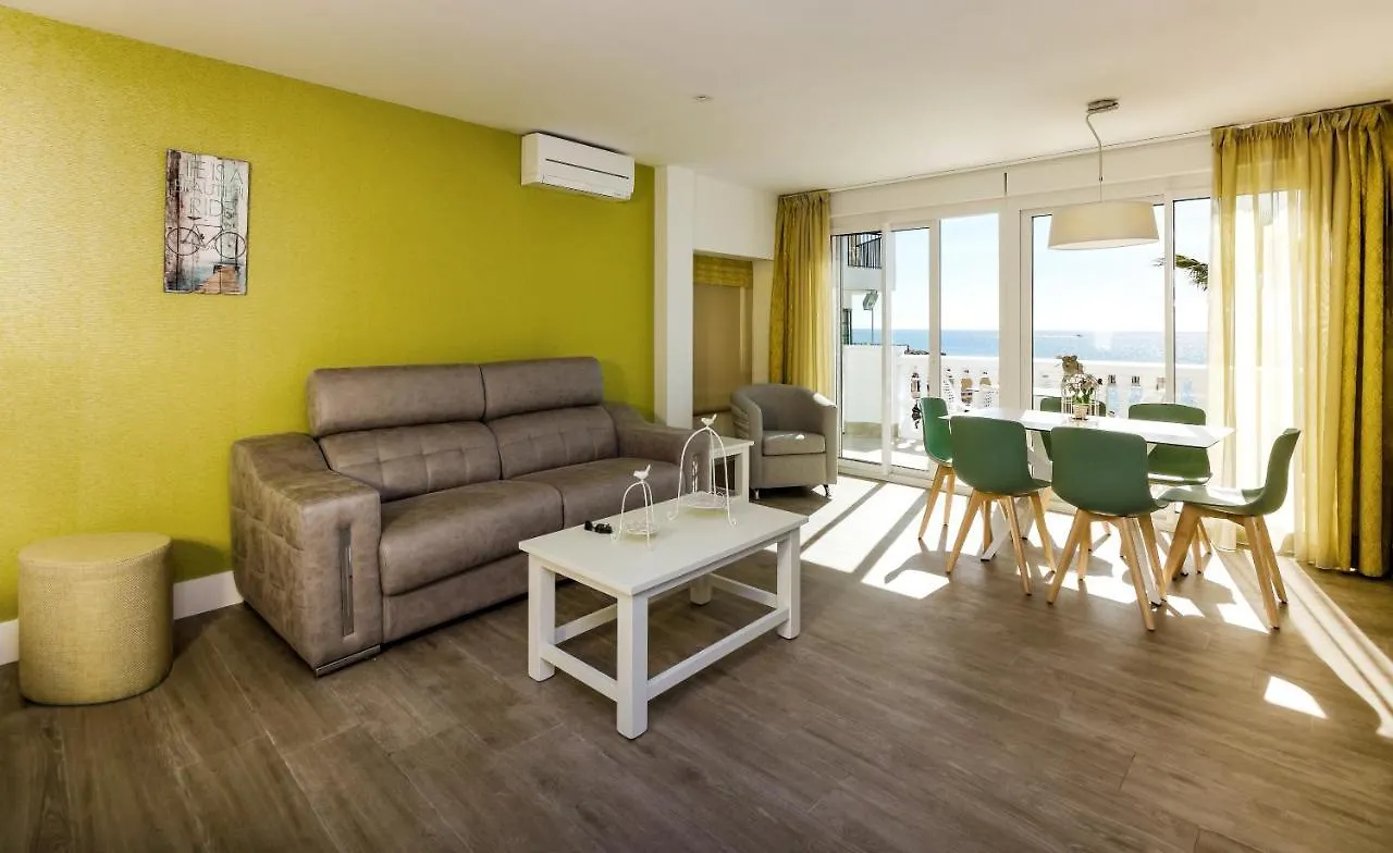 Apartamentos Perla Marina ネルハ 0*,