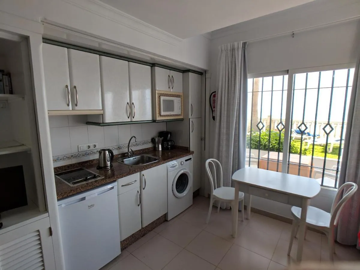 Daire Apartamentos Perla Marina Nerja İspanya