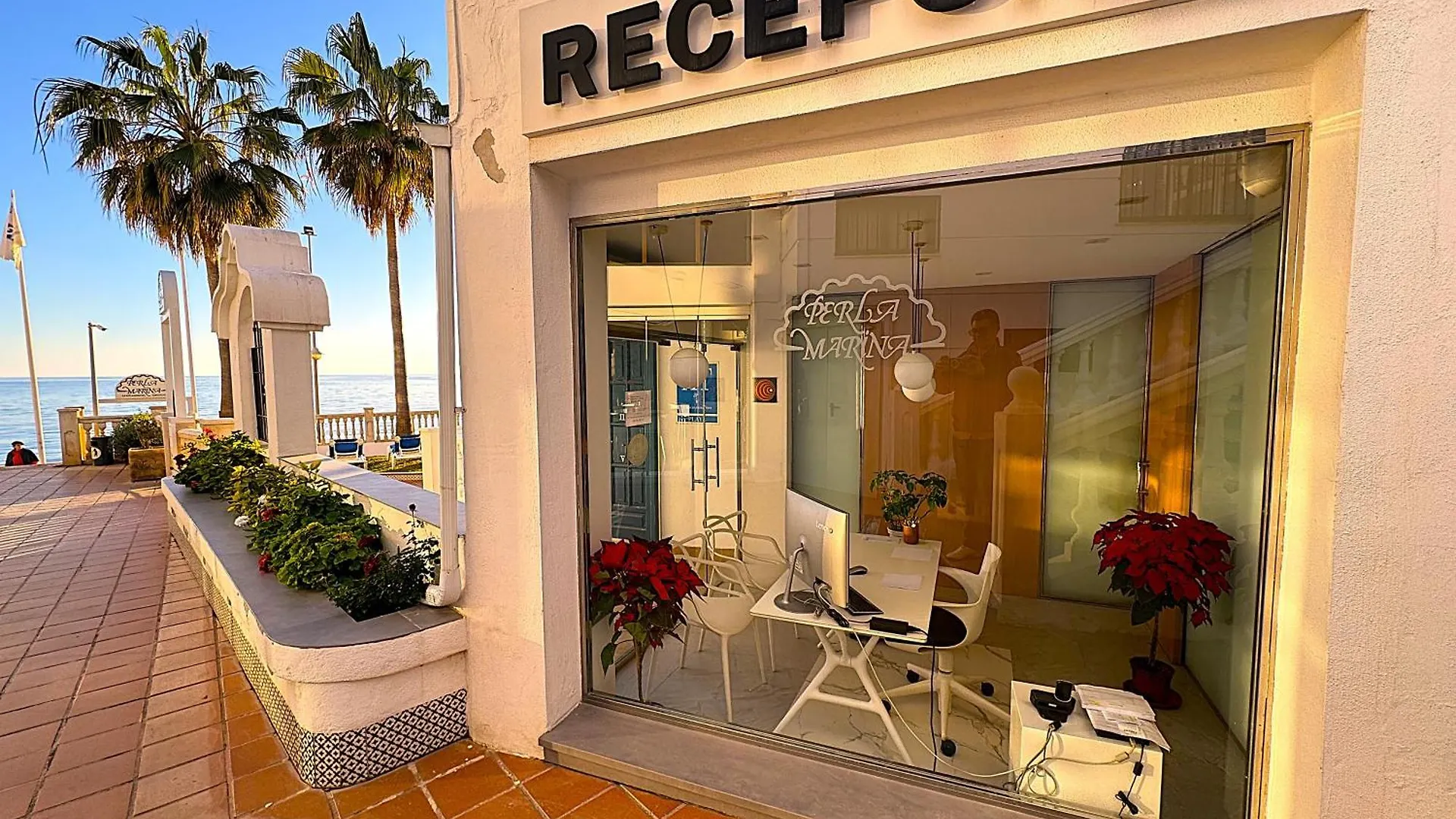 Apartamentos Perla Marina Nerja Hiszpania